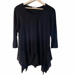 Black long sleeve flowy blouse